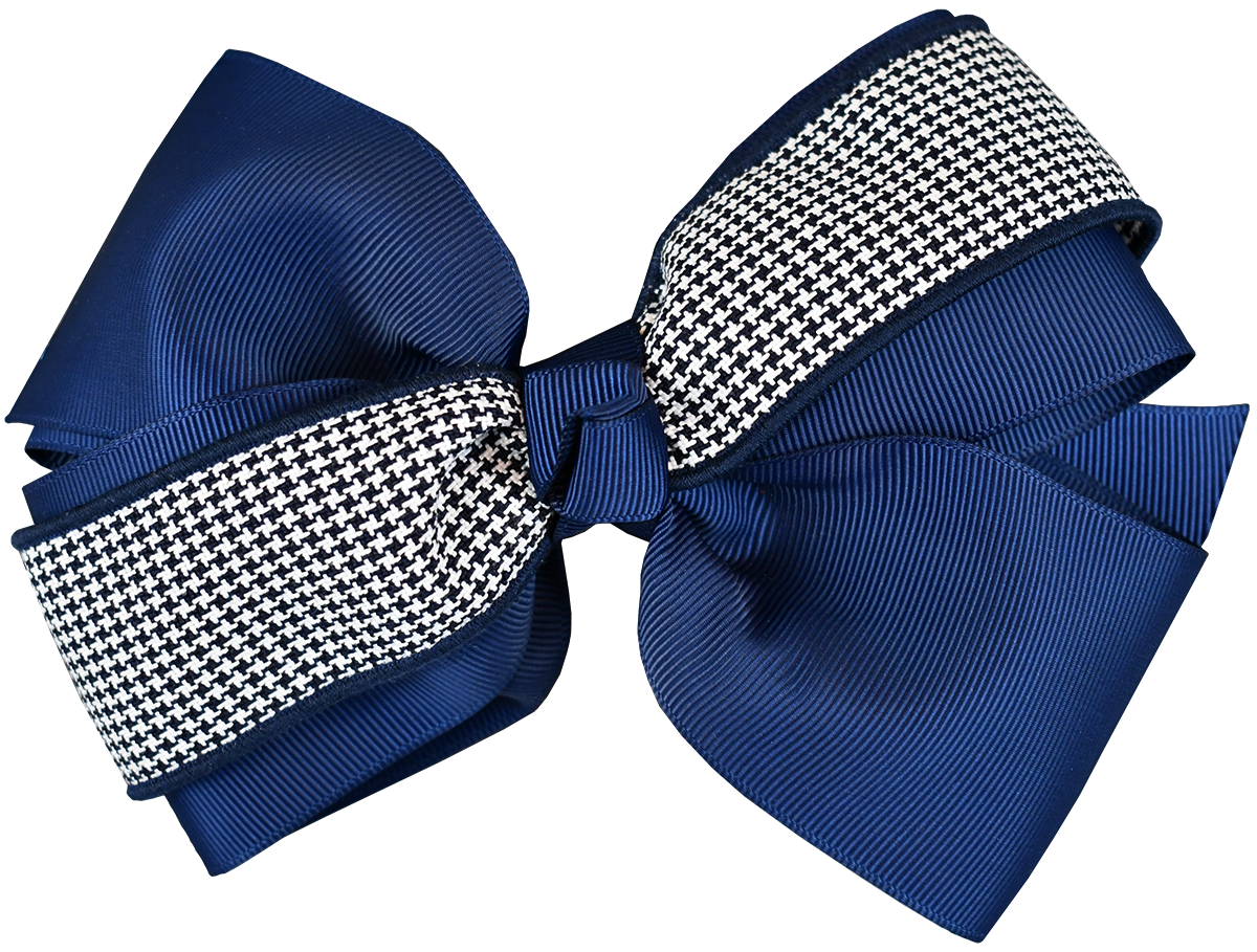 Large Four Loop Bow